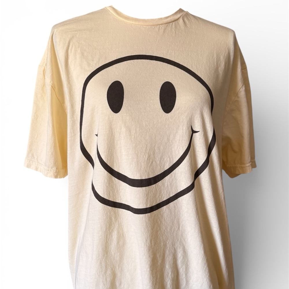 Project Social T yellow smiley face tee, Size S/M
